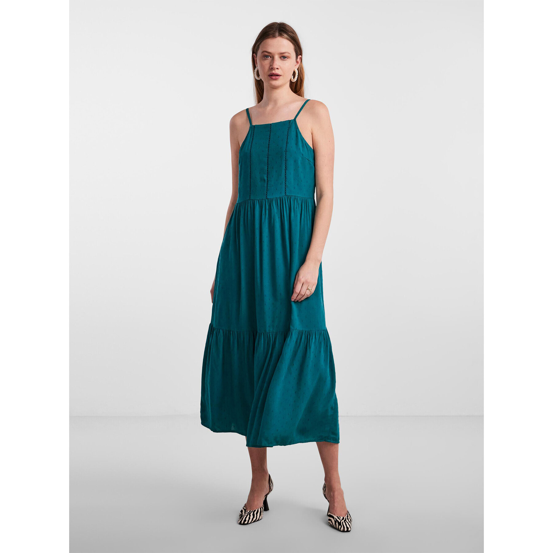 YAS Рокля 26029963 Зелен Regular Fit - Pepit.bg