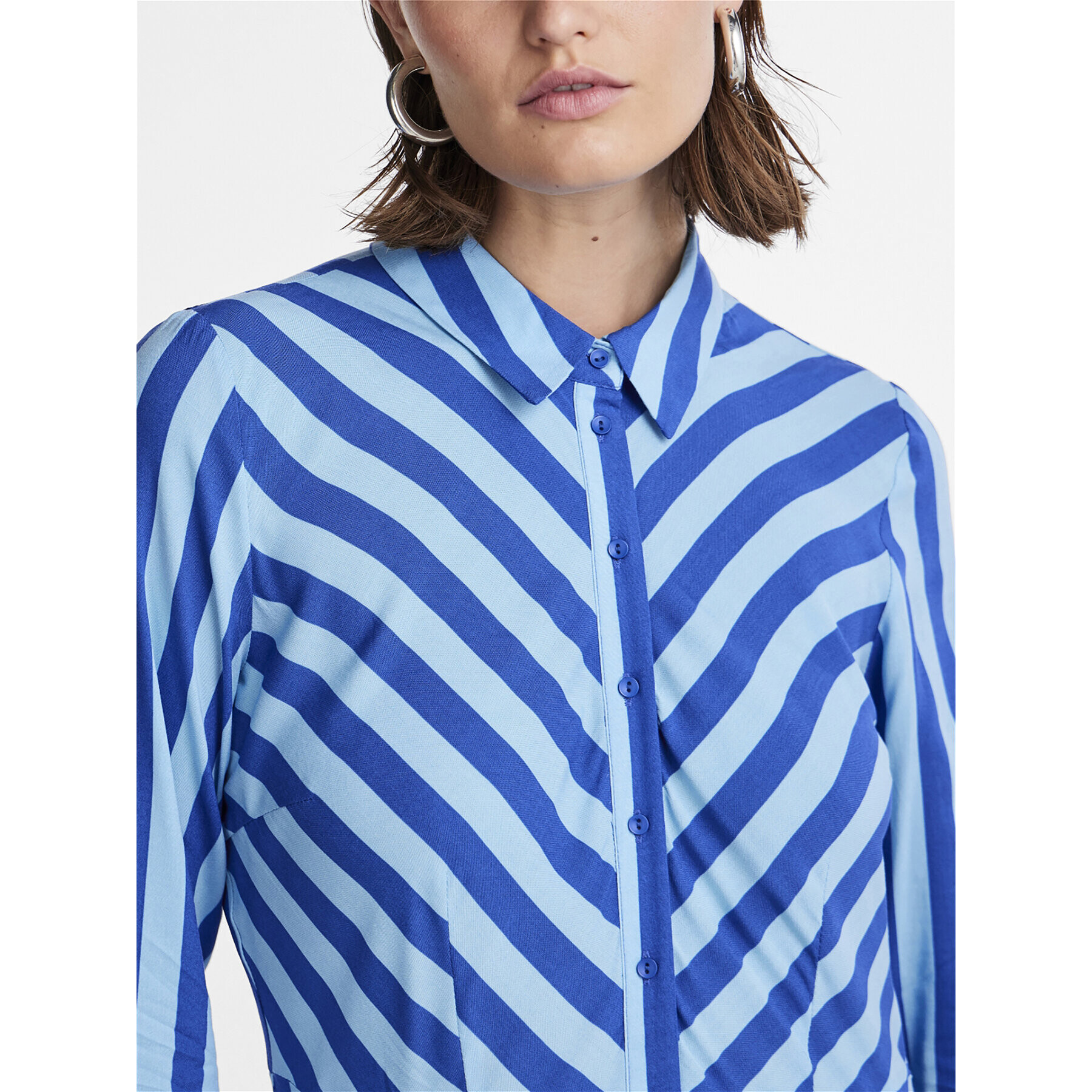 YAS Рокля тип риза Savanna 26022663 Син Loose Fit - Pepit.bg