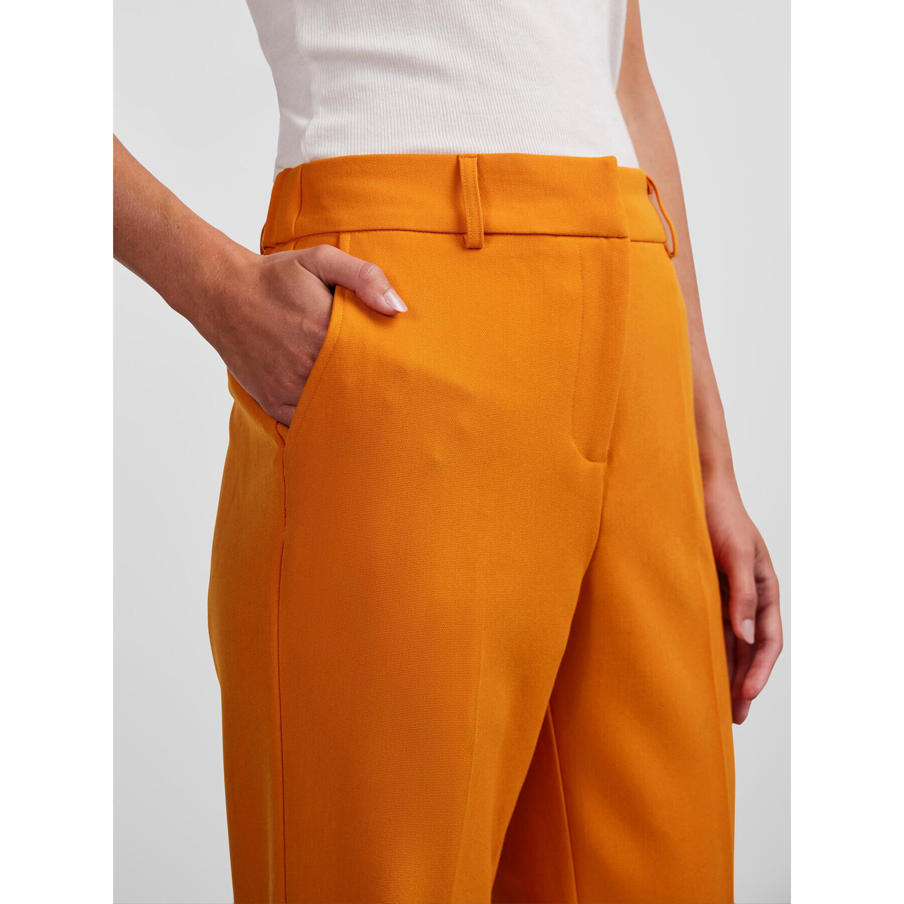 YAS Текстилни панталони Likka 26030744 Оранжев Regular Fit - Pepit.bg