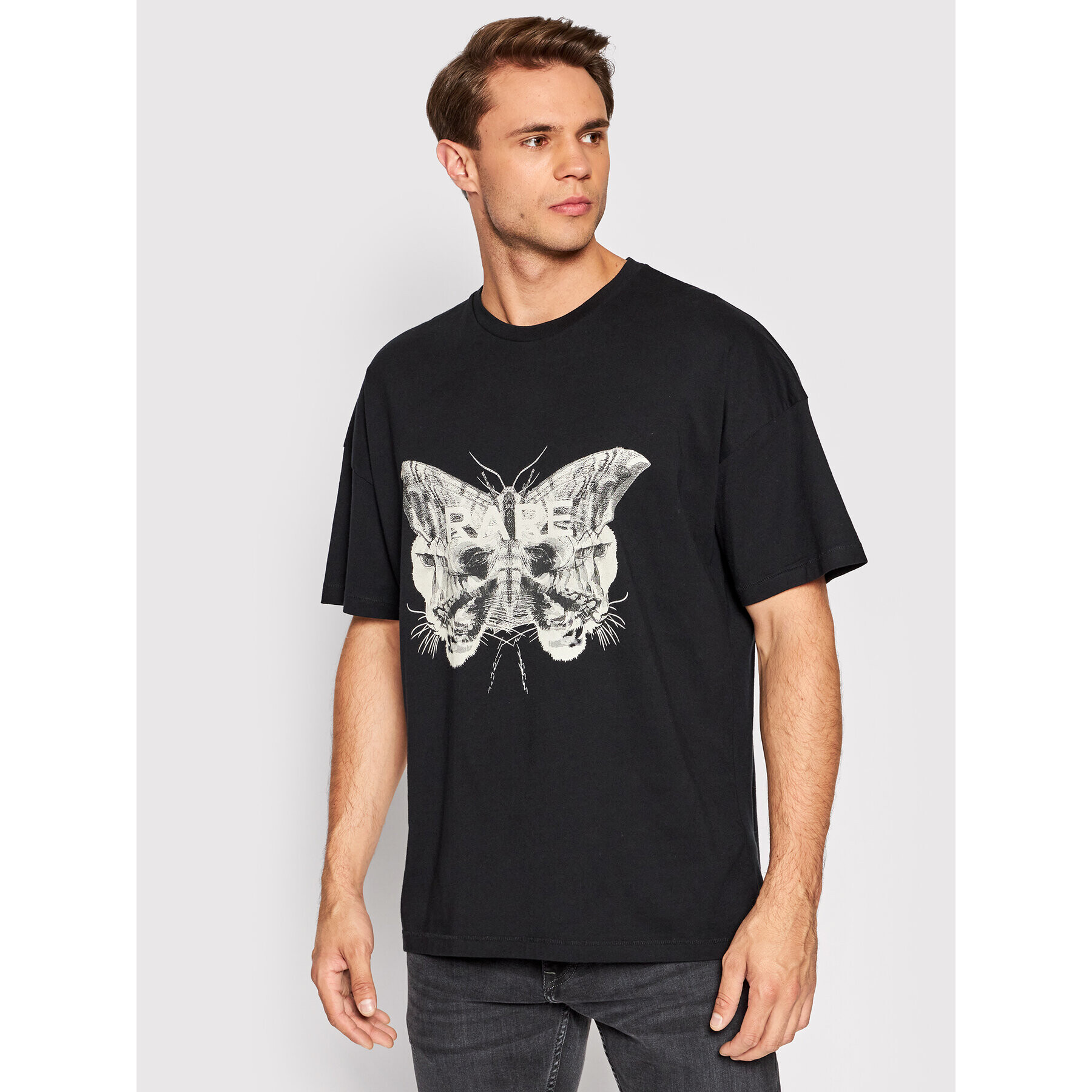 Young Poets Society Тишърт Lion Butterfly Arne 107272 Черен Regular Fit - Pepit.bg