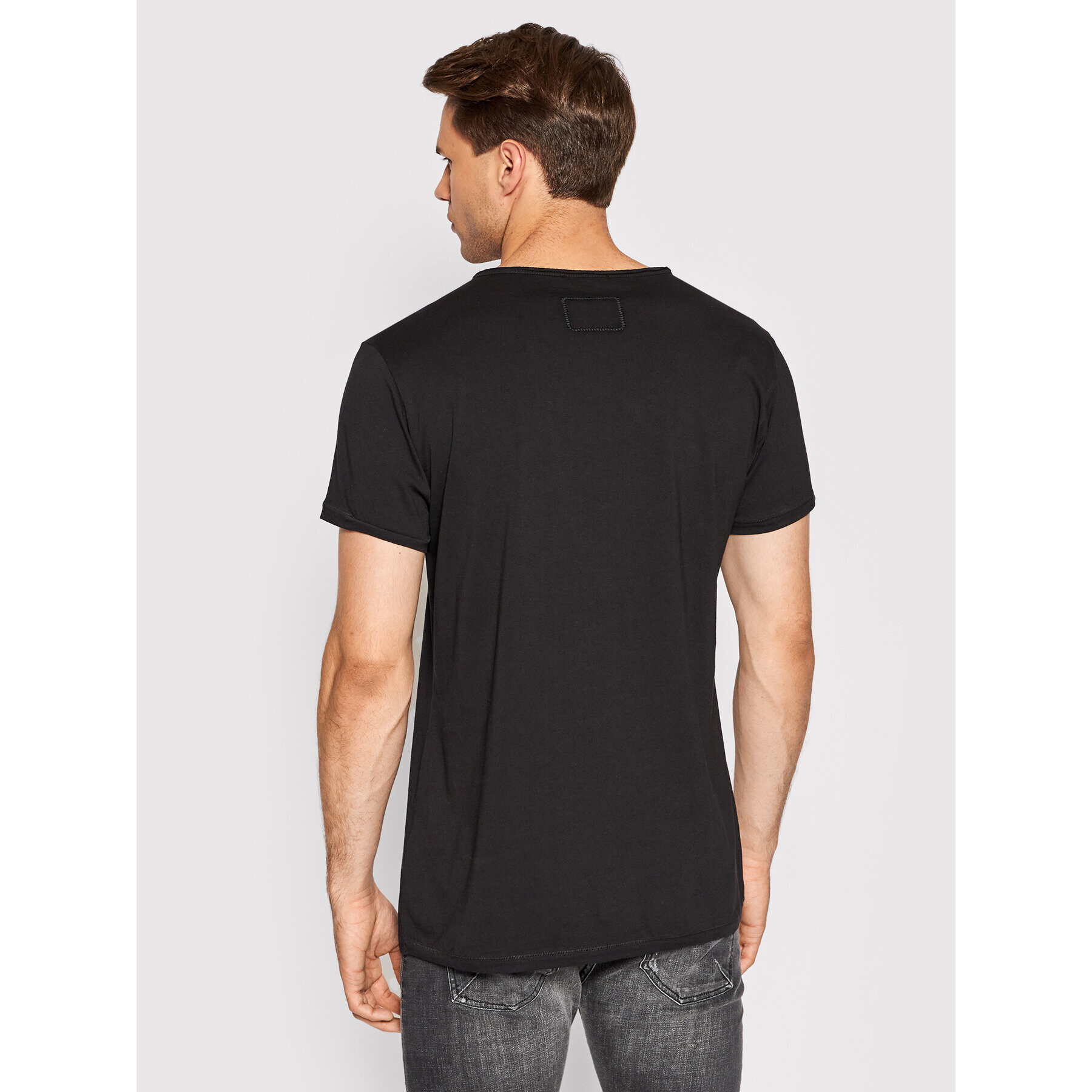 Young Poets Society Тишърт Wren 106627 Черен Regular Fit - Pepit.bg