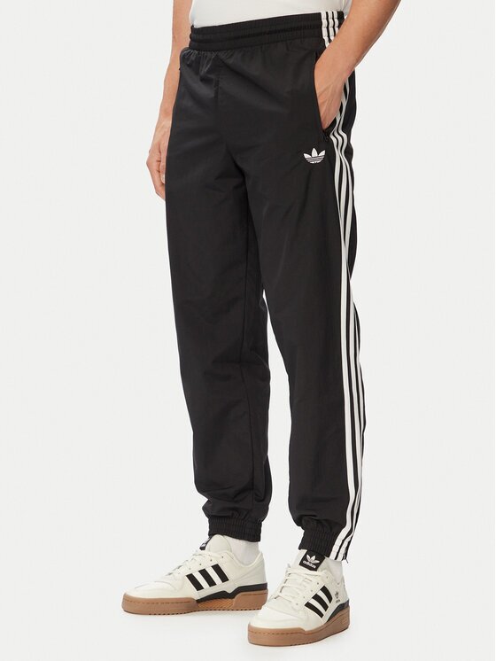 adidas Долнище анцуг Firebird Woven KE1371 Regular Fit