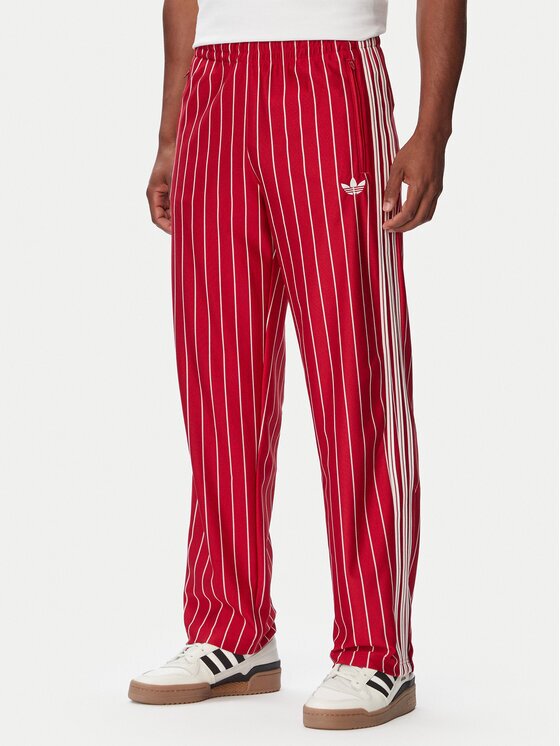 adidas Шорти от плат Firebrid Twill Jorts KR7234 Regular Fit