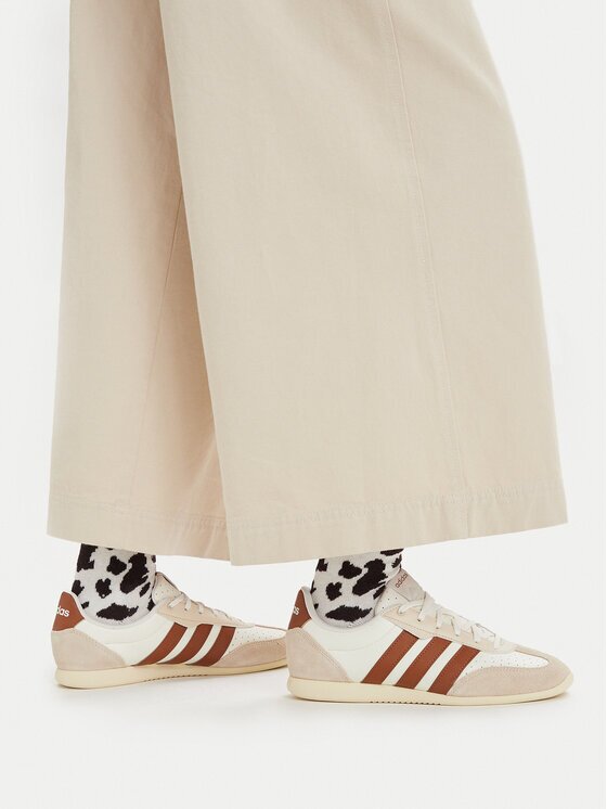 adidas Сникърси 159811
