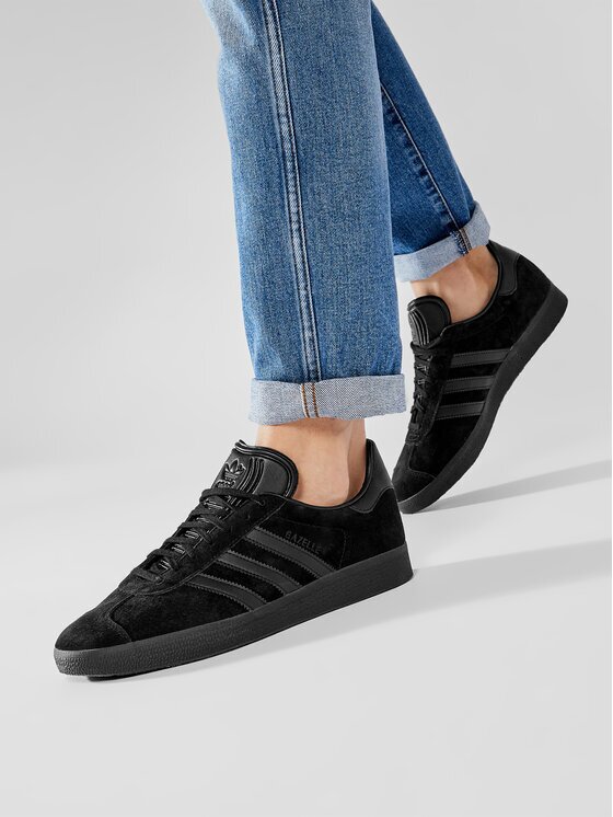adidas Сникърси Gazelle CQ2809 Черен