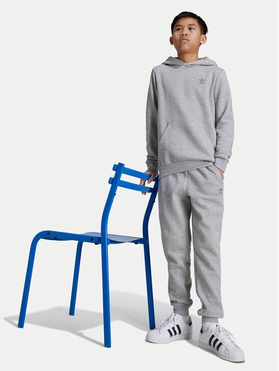 adidas Суитшърт IX5285 Regular Fit