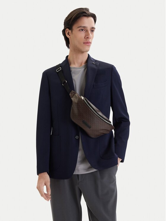 Calvin Klein Чанта за кръст﻿ Emblem Aop Coated Waistbag LV04D3135G