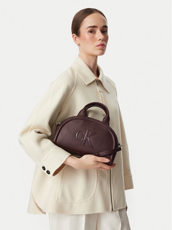 Calvin Klein Дамска чанта Bold Ck Dome Crossbody LV04F3895G