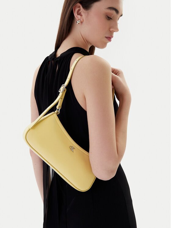 Calvin Klein Дамска чанта Ck Small Shoulder Bag LV04F3170G