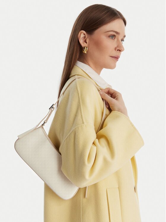 Calvin Klein Дамска чанта Emblem Aop Small Shoulder Bag LV04F3324G