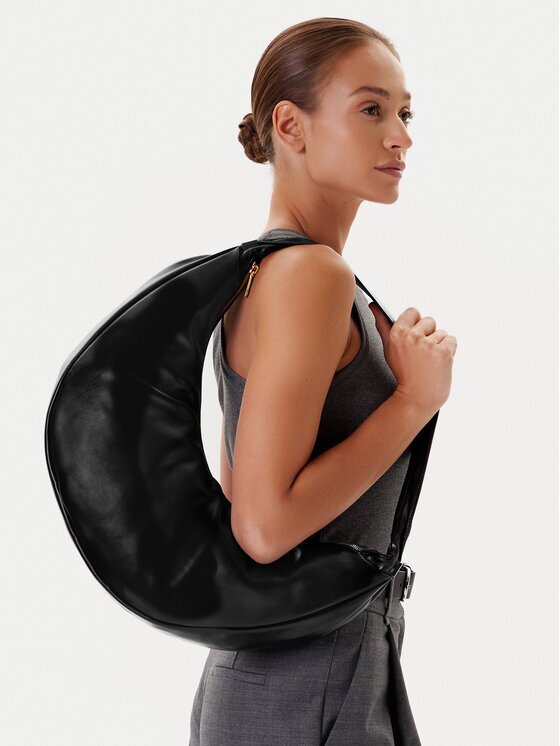 Calvin Klein Дамска чанта Pinched Soft Crescent Lg LV04F3009G