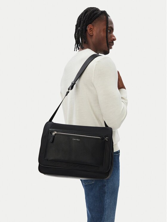 Calvin Klein Дамска чанта Ssnl Raised Logo Flap Messenger LV04D3501G