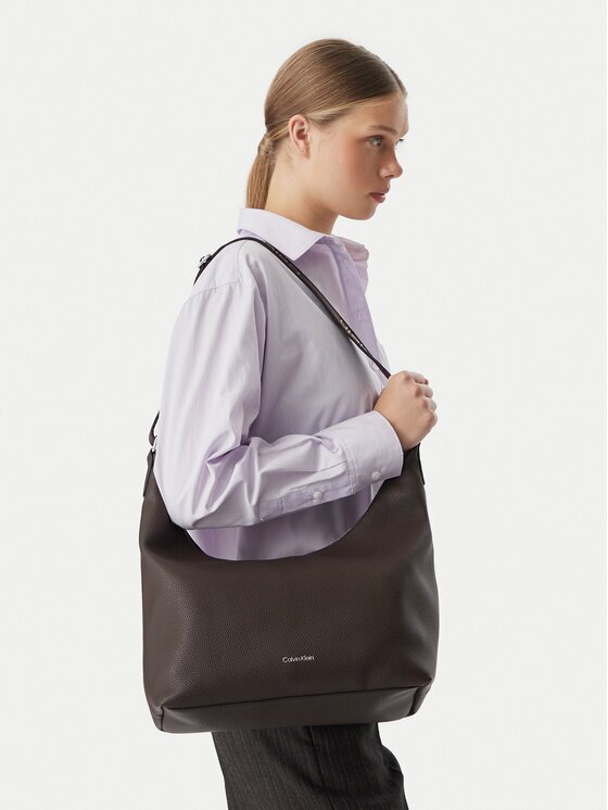 Calvin Klein Дамска чанта Webbing Strap Md Shoulder Bag LV04F3891G