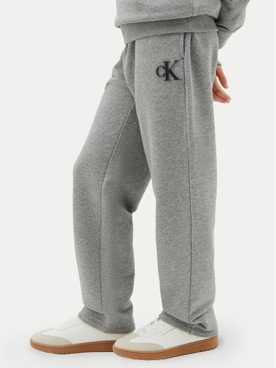 Calvin Klein Долнище анцуг LVCKTJC43B Regular Fit
