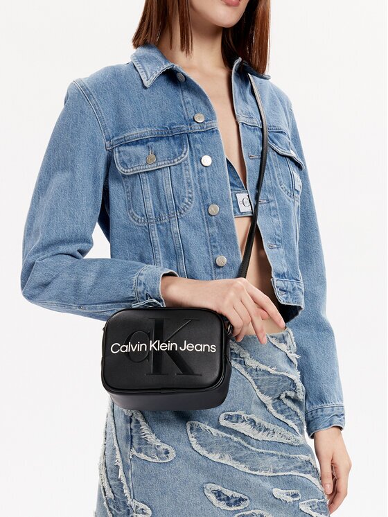 Calvin Klein Jeans Дамска чанта Sculpted Camera Bag18 Mono K60K610275