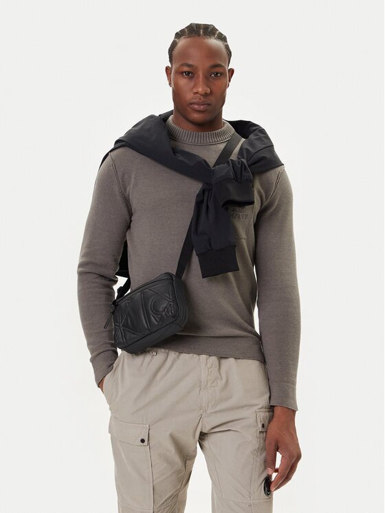 Calvin Klein Мъжка чантичка Puffer Camera Bag LV04D3192G