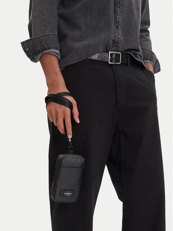Calvin Klein Мъжка чантичка Utility Phone Crossbody LV04D1136G