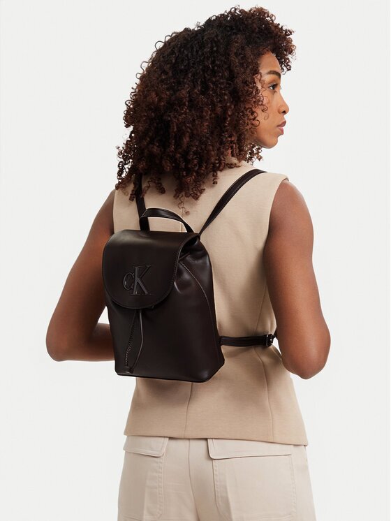 Calvin Klein Раница Bold Ck Flap Mini Backpack LV04F3893G