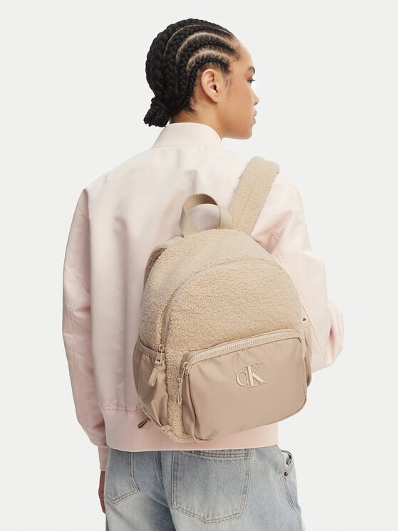 Calvin Klein Раница Teddy Medium Backpack IU0IU00650