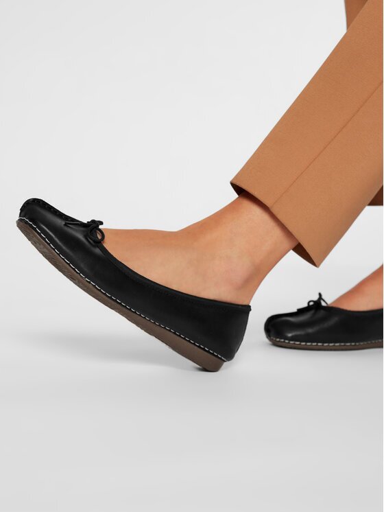 Clarks Балеринки Freckle Ice 203529304
