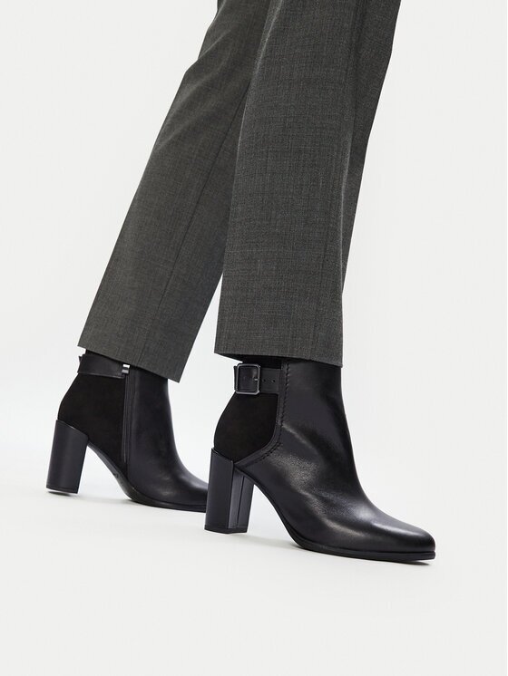 Clarks Боти Freva 85 Buckle 26174749