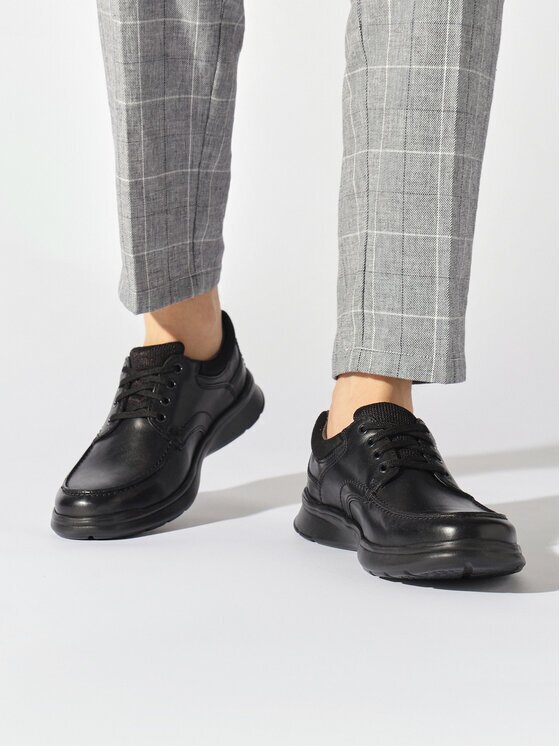 Clarks Обувки Cotrell Edge 261198037