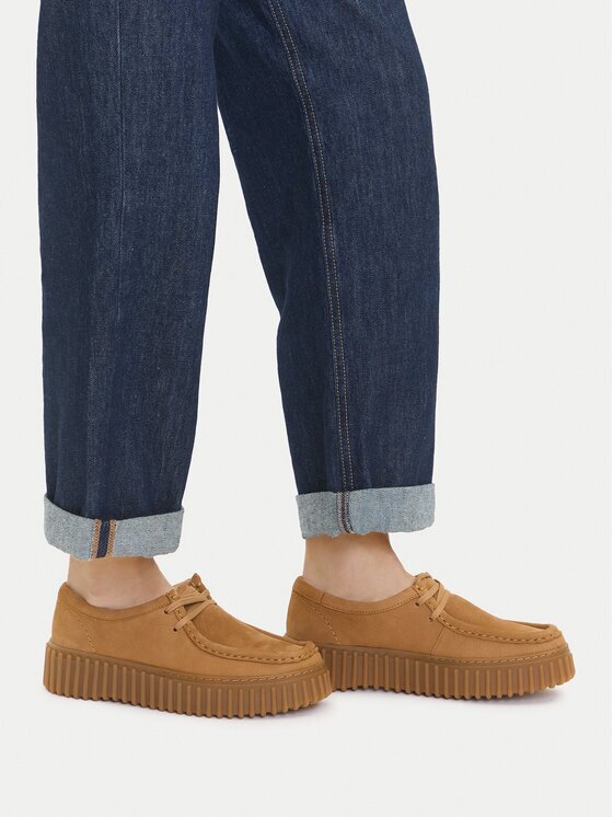 Clarks Обувки Torhill Bee 26327766