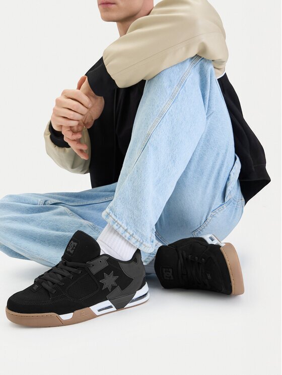 DC Shoes Сникърси EO-DC COMMAND DC02220005