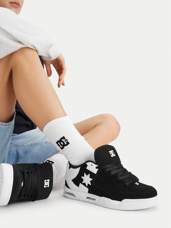 DC Shoes Сникърси EO-DC COMMAND DC02744003