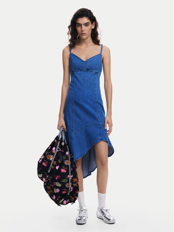 Desigual Дънкова рокля Munich 25SWVD07 Regular Fit