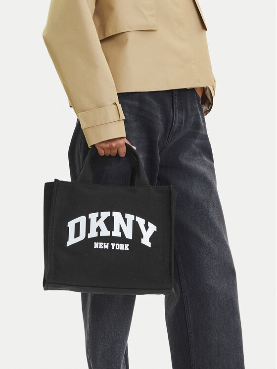 DKNY Дамска чанта Hadlee R41AOR57