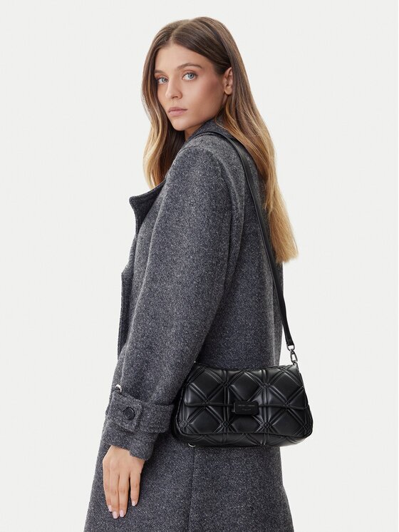 Emporio Armani Дамска чанта EW002644 AF32959