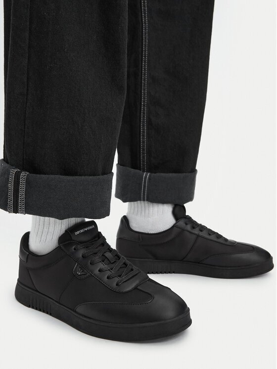 Emporio Armani Сникърси EM003062 AF29544