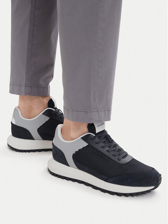 Emporio Armani Сникърси EM004839 AF24321 MB617