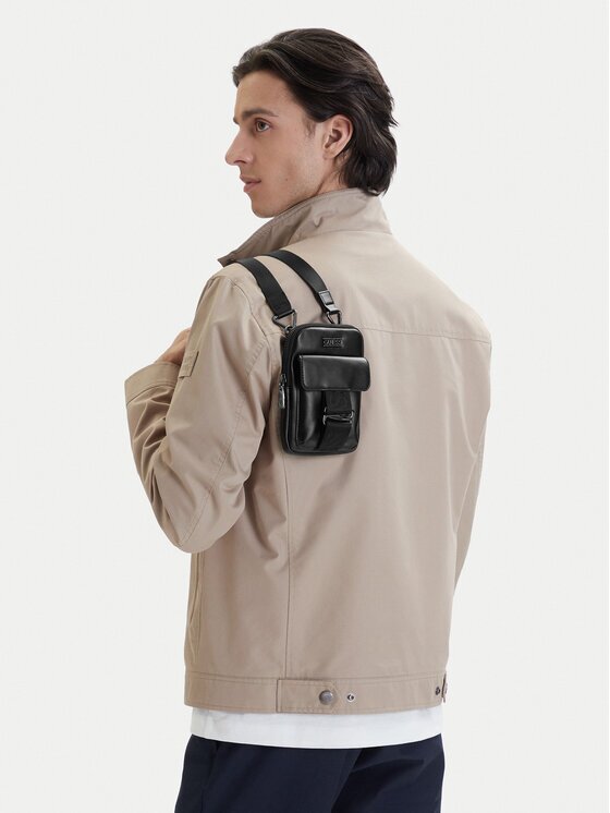 Guess Чантичка за телефон HMBOCA P6142