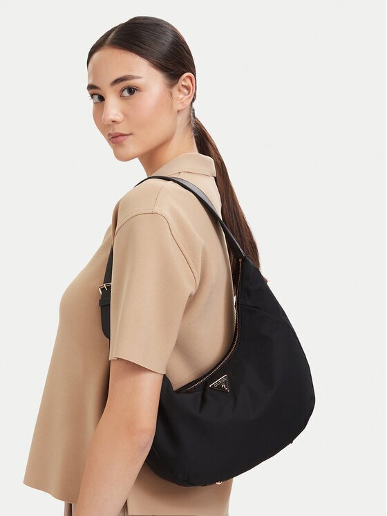 Guess Дамска чанта Gemma HWEYG8 39503