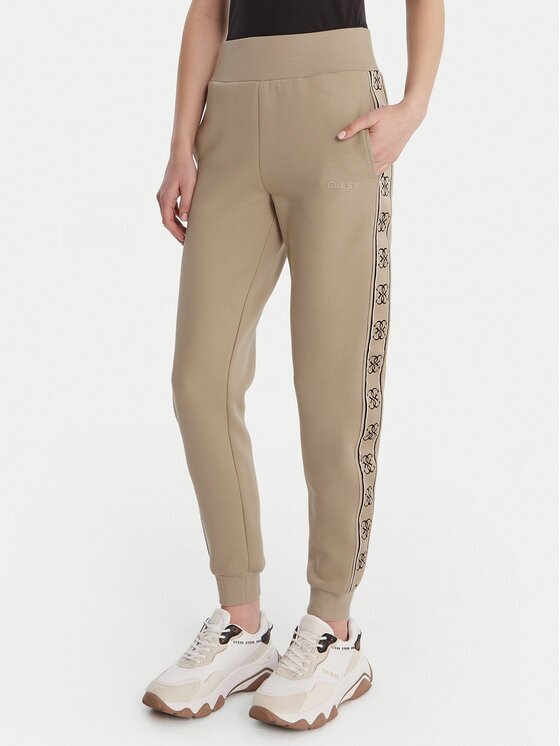 Guess Долнище анцуг V2YB15 KB3P2 Regular Fit