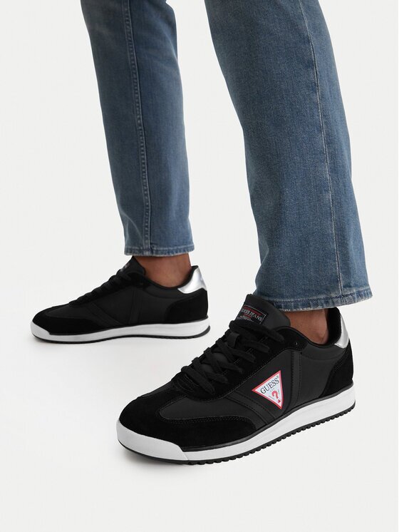 Guess Jeans Сникърси CWBEO-DELAND-02 WE Черен