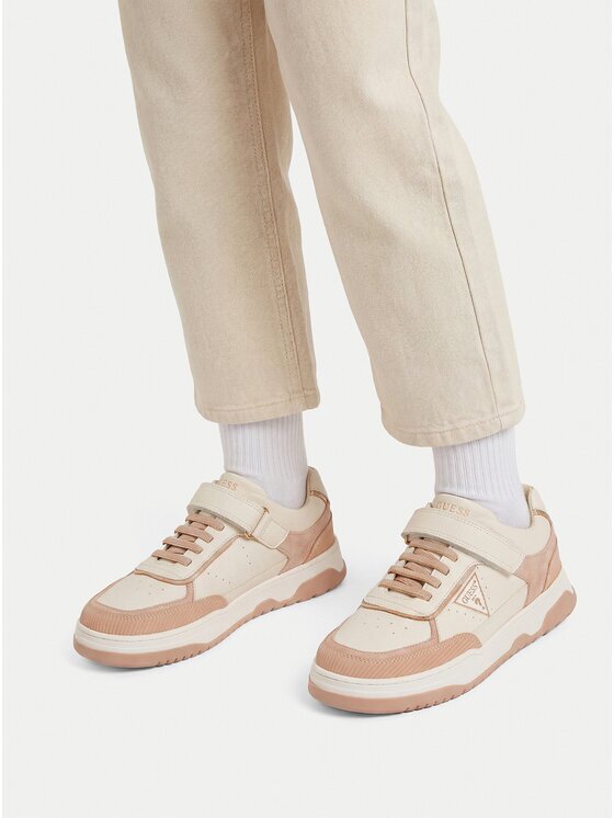 Guess Сникърси CEO-CI12-CAROL-05