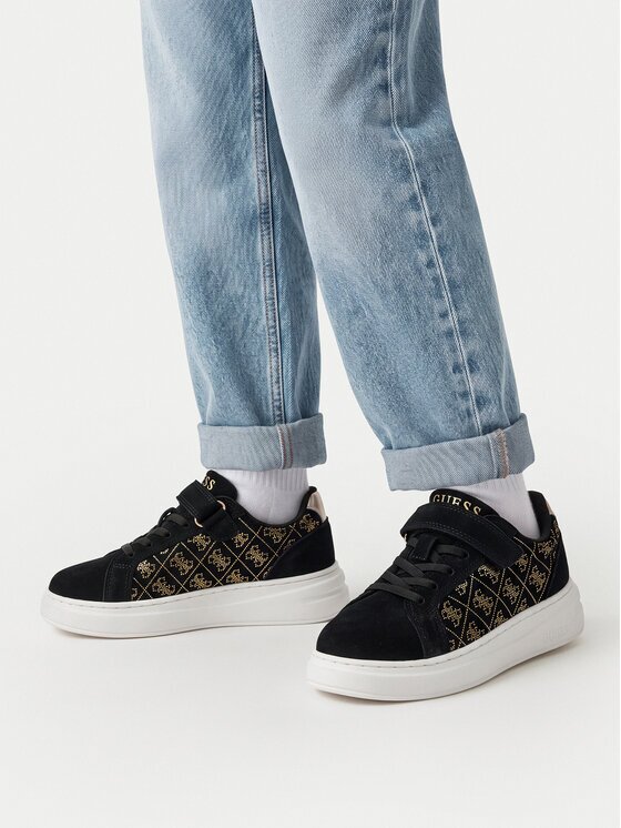 Guess Сникърси EO-V9-27012