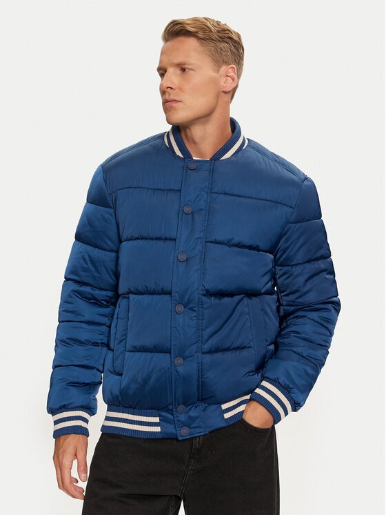 Guess Яке бомбър M4BL31 WGJ92 Regular Fit
