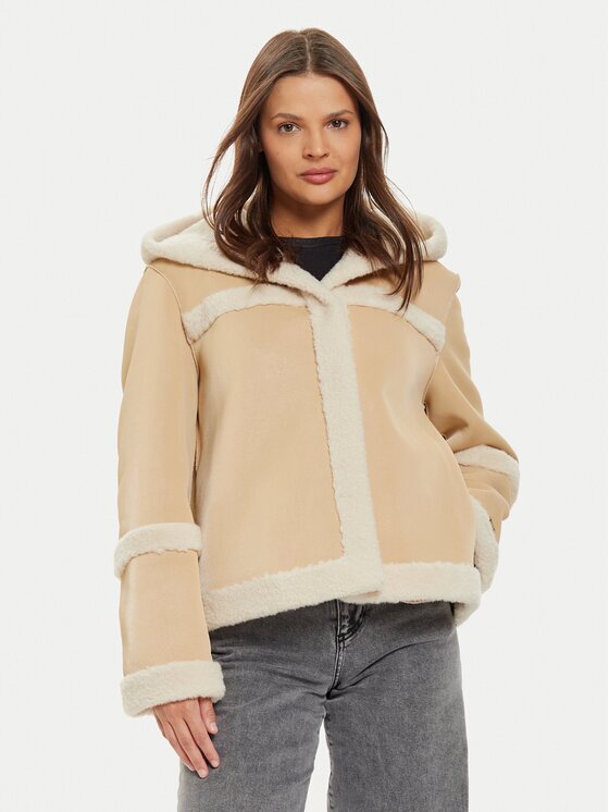 Liu Jo Sport Яке от имитация на кожа TF4140 E0903 Regular Fit