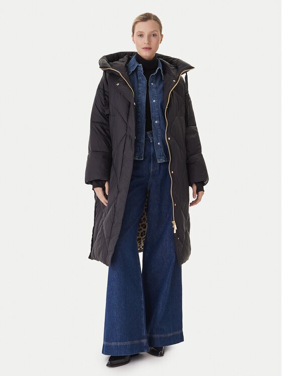 Lola casademunt Зимно яке LF2501002 Relaxed Fit