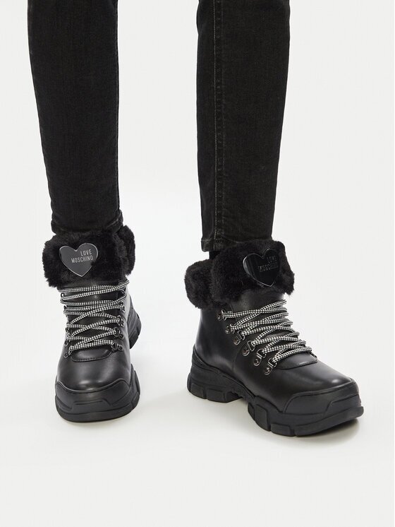 Love Moschino Зимни обувки JA15484G0LIAS00A
