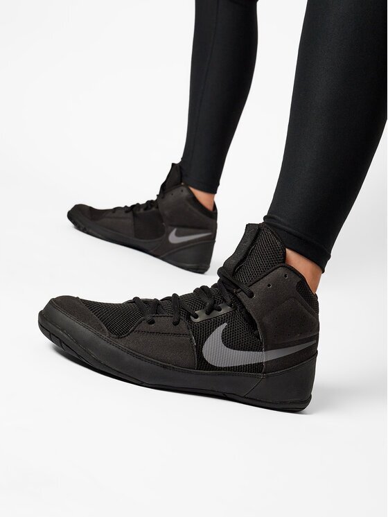 Nike Боксьорски обувки Fury A02416 010