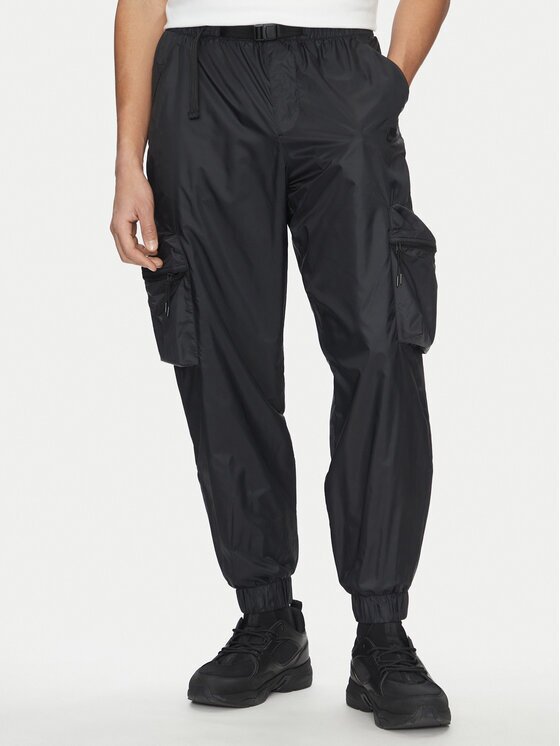 Nike Долнище анцуг FB7911 010 Regular Fit
