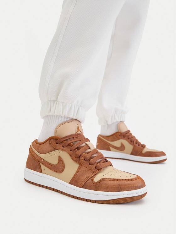 Nike Сникърси Air Jordan 1 Low Se FJ3453 200