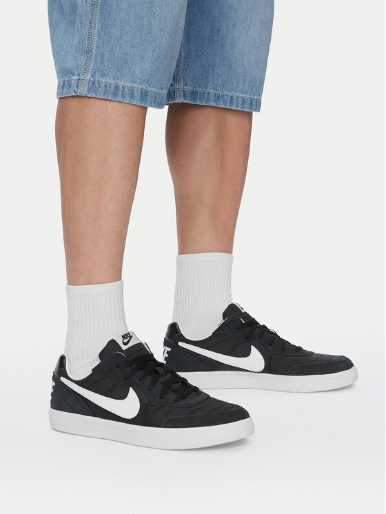 Nike Сникърси Nsw Tiempo Trainer 644843 012