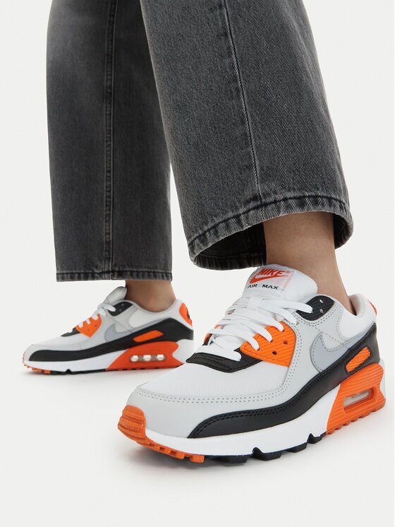 Nike Сникърси Wmns Air Max 90 DH8010 108