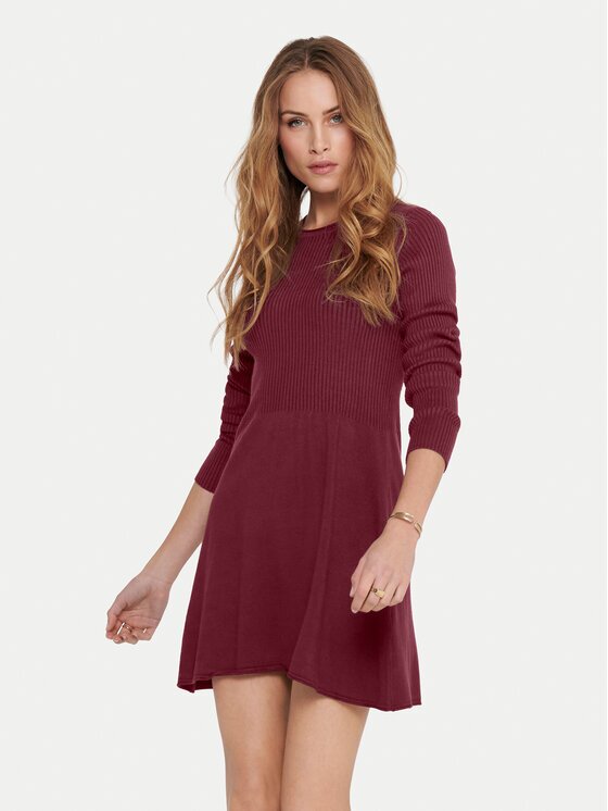 Only Плетена рокля Alma 15185761 Regular Fit